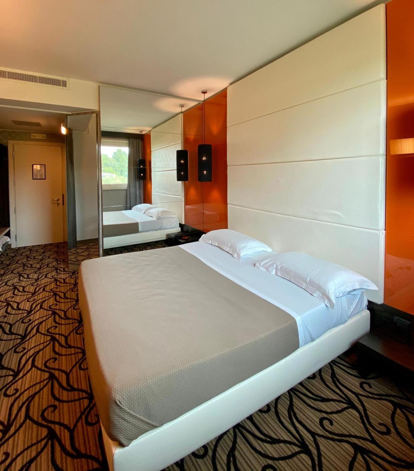 Iris Hotel Erbusco Eksteriør bilde